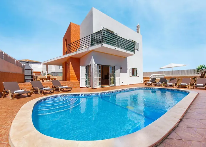 Saona By Algarve Vacation 別荘 *